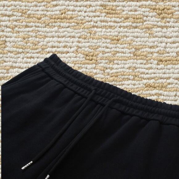 ARCTERYX SYSTEM Men's Black Shorts - Picture 2 of 4